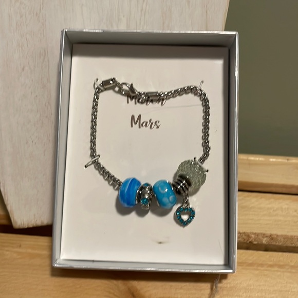 March Pendant Bracelet-NEW - Picture 1 of 2